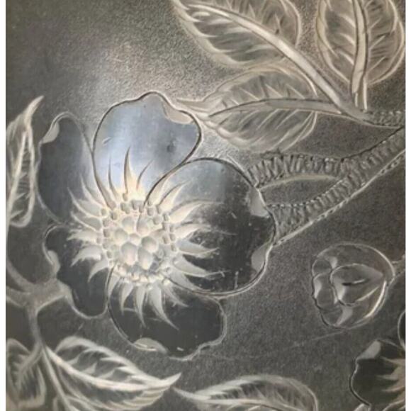 Antique 1800-1849 Pairpoint Mfg. Co. Quadruple Silver Plate Floral Tea Pot Dents - Picture 13 of 16